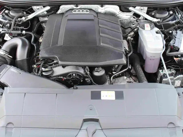 Audi A6L — Фото автомобиля 16