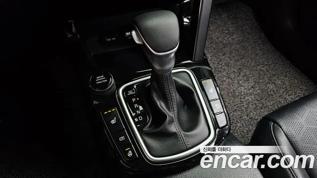 Kia Seltos — Фото автомобиля 12