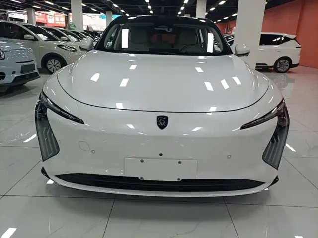 Forthing Xinghai S7 — Фото автомобиля 2