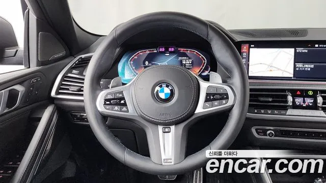 BMW X6 xDrive40i M Sport — Фото автомобиля 12