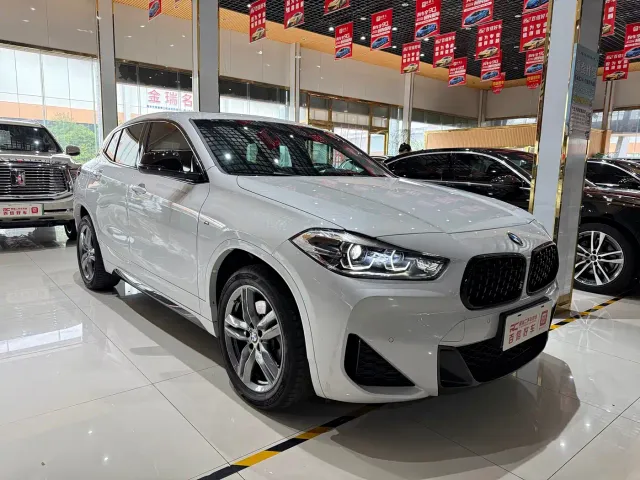 BMW X2 — Фото автомобиля 3