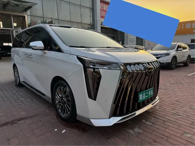 GAC Trumpchi M8 — Фото автомобиля 3