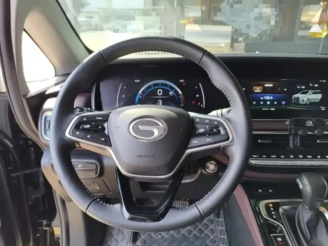 GAC Trumpchi M6 — Фото автомобиля 10