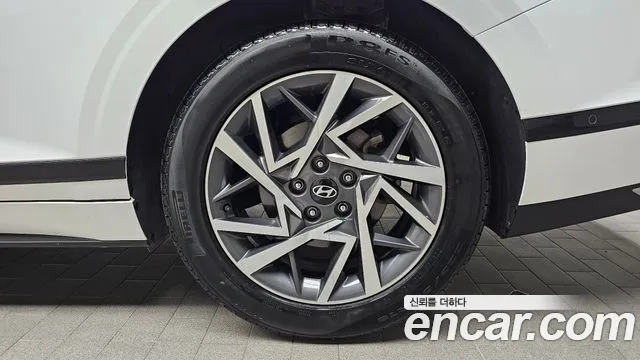 Hyundai Grandeur GN7 — Фото автомобиля 6