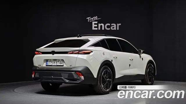 Peugeot 408 — Фото автомобиля 2