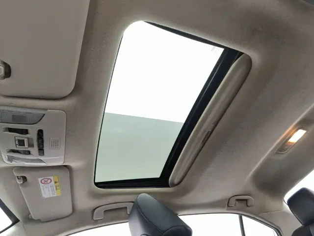 Toyota Corolla — Фото автомобиля 14