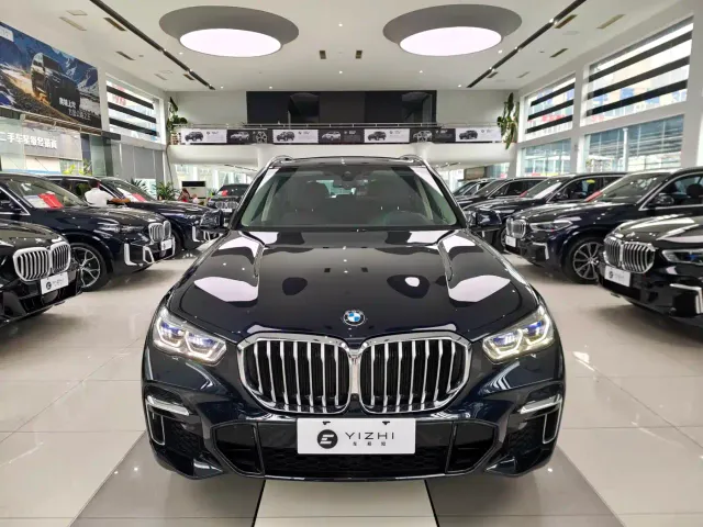 BMW X5 — Фото автомобиля 2