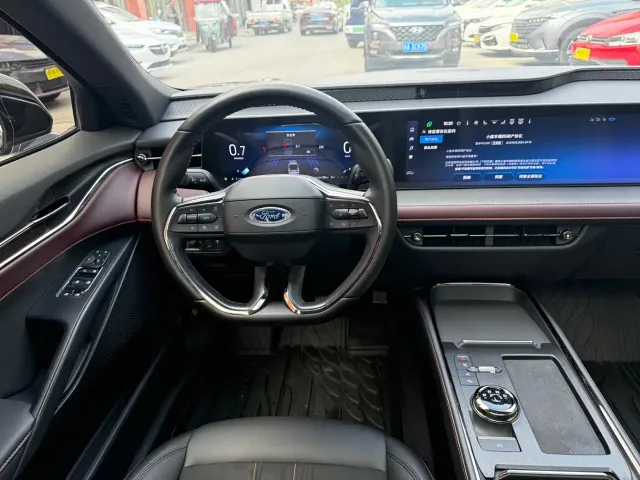 Ford Mondeo — Фото автомобиля 12