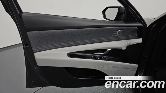 Hyundai AVANTE Avante (CN7) — Фото автомобиля 20