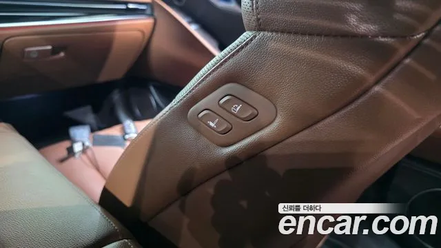Genesis G80 RG3 — Фото автомобиля 30
