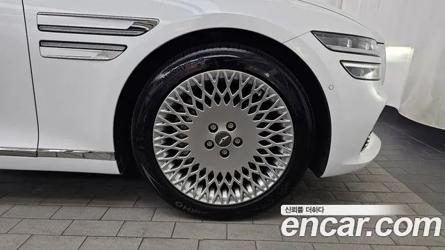 Genesis G80 RG3 — Фото автомобиля 6