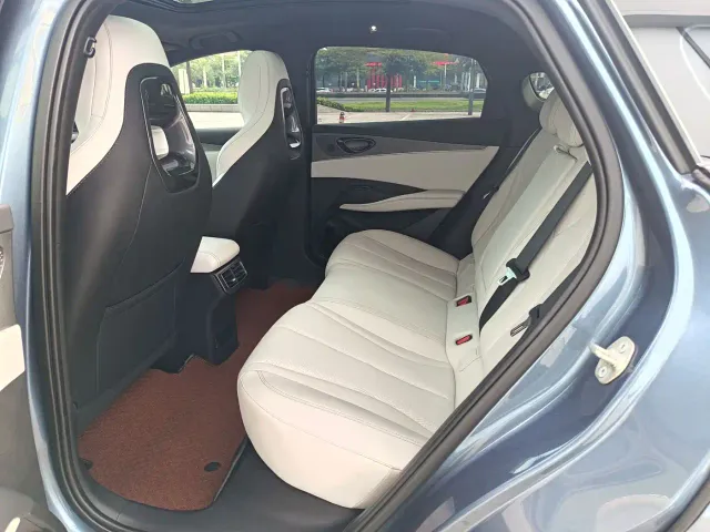 BYD Seal 06 — Фото автомобиля 6
