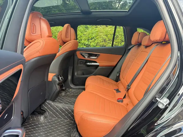 Mercedes-Benz Mercedes-Benz GLC 2025 Model Year GLC 260 L 4MATIC Dynamic — Фото автомобиля 6