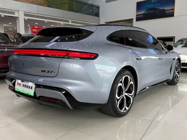 Shangjie Z7T — Фото автомобиля 5