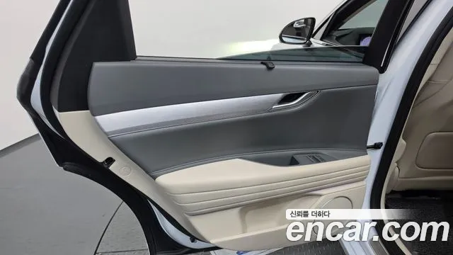 Genesis G80 RG3 — Фото автомобиля 14