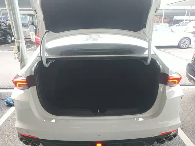 GAC Trumpchi Emkoo — Фото автомобиля 18