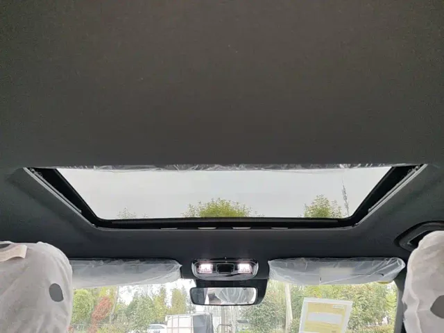 Geely Boyue — Фото автомобиля 17