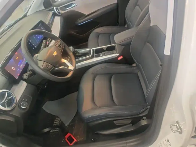 Chevrolet Monza — Фото автомобиля 14