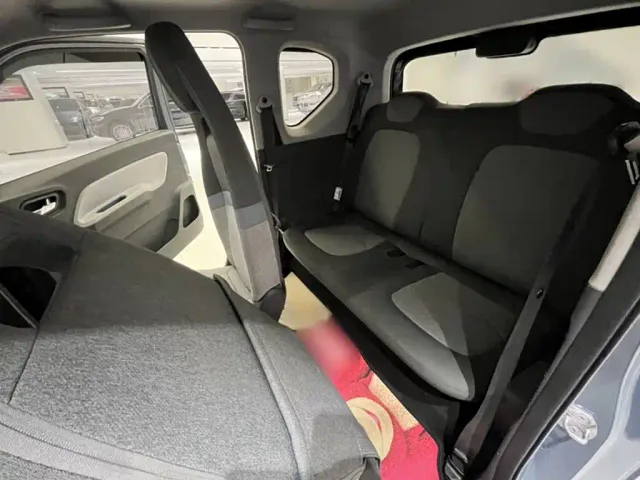 Wuling Hongguang Mini EV — Фото автомобиля 13