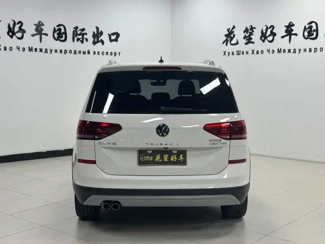 Volkswagen Touran 2021 Touran L 280TSI DSG Cross Edition 7-seater — Фото автомобиля 6
