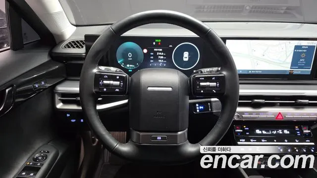 Hyundai Grandeur GN7 — Фото автомобиля 13