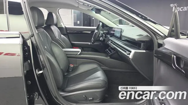 Hyundai Grandeur GN7 — Фото автомобиля 17