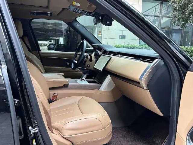 Land Rover Range Rover — Фото автомобиля 9