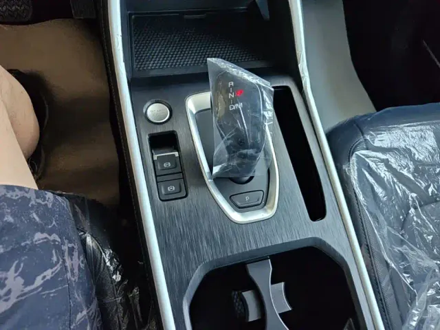 Haval H6 — Фото автомобиля 13