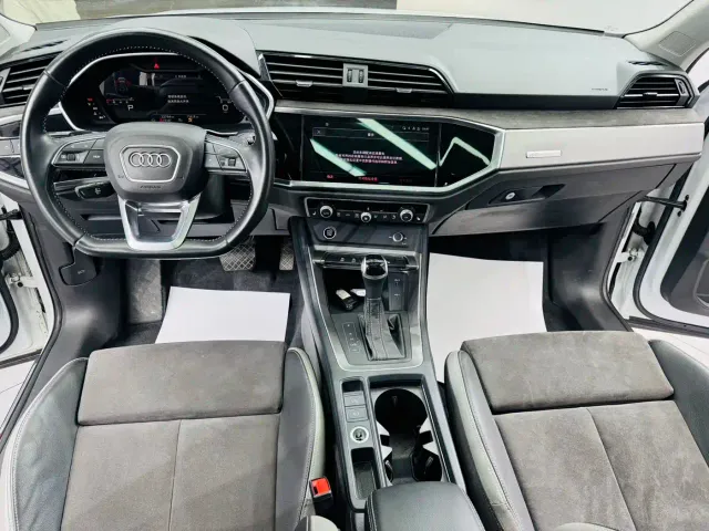 Audi Q3 — Фото автомобиля 13