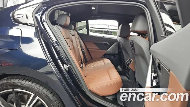 BMW 5-Series 5 серия (G60) 530i xDrive M Sport — Фото автомобиля 10