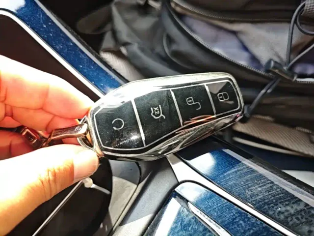 BYD Qin PLUS — Фото автомобиля 8