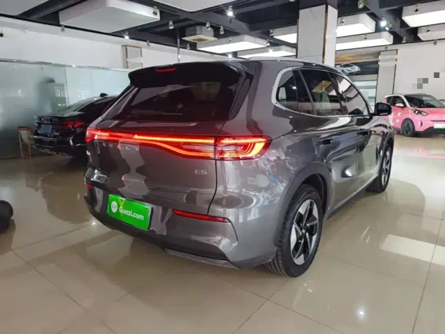 Geely Galaxy E5 — Фото автомобиля 6