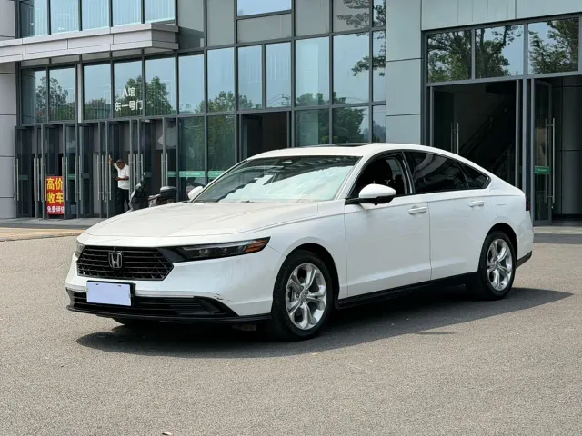 Фотография автомобиля — Honda Accord