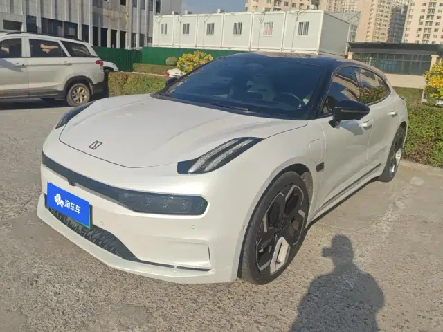Фотография автомобиля — Zeekr 001