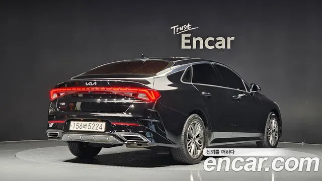 Kia K5 Generation 3 — Фото автомобиля 2