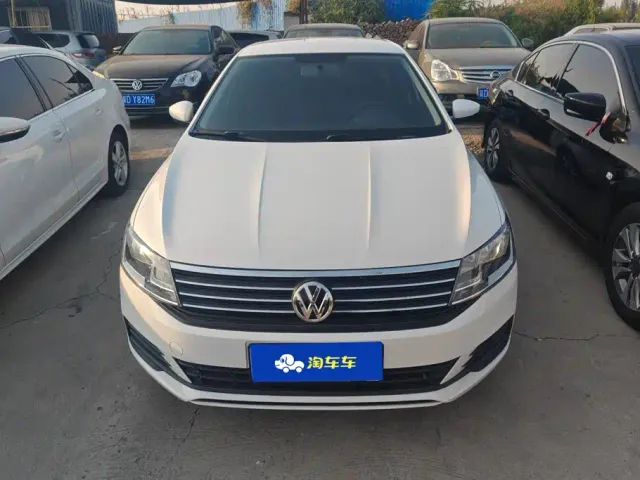 Volkswagen Lavida — Фото автомобиля 2