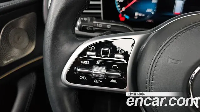 Mercedes-Benz GLS-Class — Фото автомобиля 15