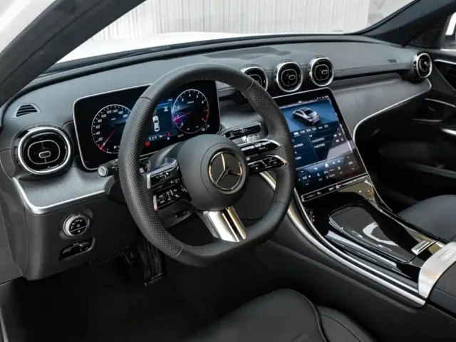 Mercedes-Benz C-Class — Фото автомобиля 24