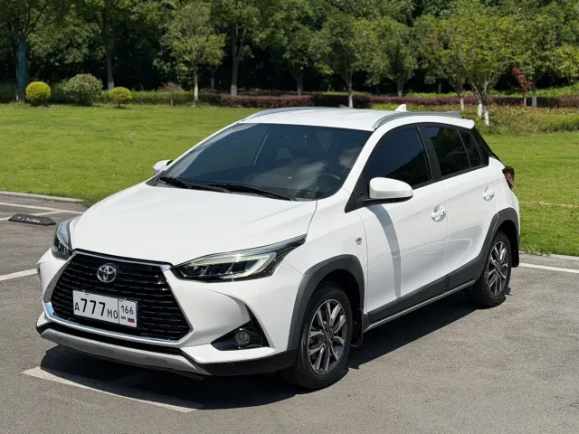 Фотография автомобиля — Toyota YARiS L Zhi Xuan