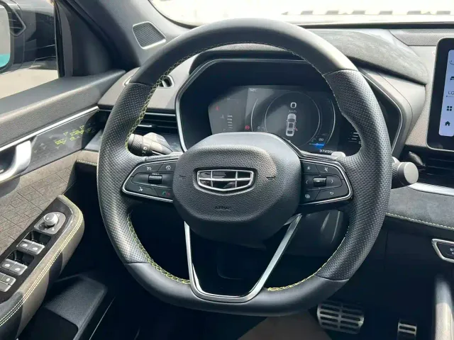 Geely Xingrui — Фото автомобиля 18