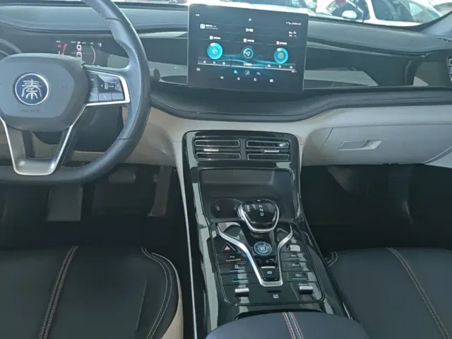 BYD Qin PLUS — Фото автомобиля 9