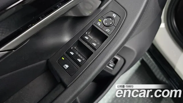 BMW 5-Series — Фото автомобиля 30