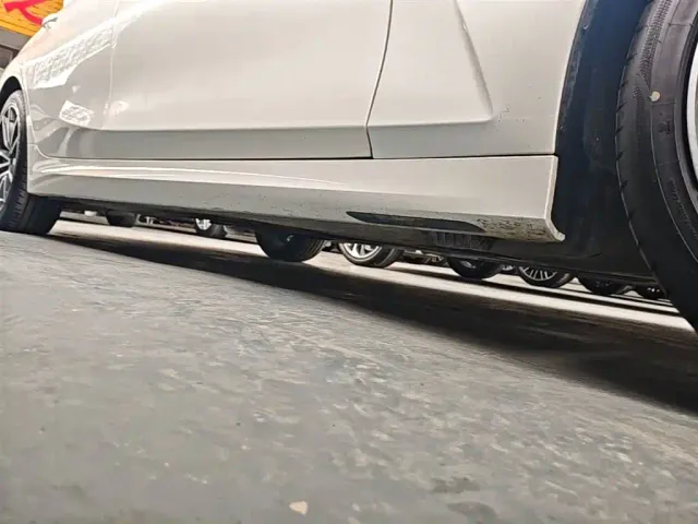 BMW 3 Series — Фото автомобиля 20