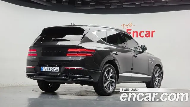 Genesis GV80 2.5T Бензин AWD — Фото автомобиля 2
