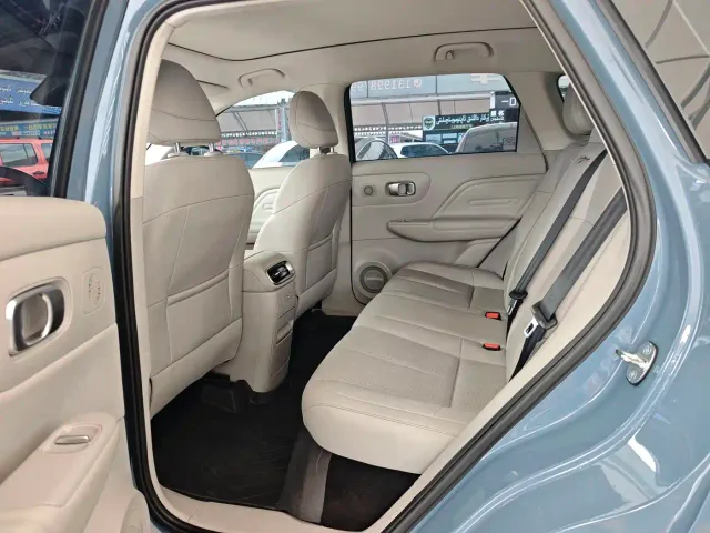 Leapmotor B10 — Фото автомобиля 6