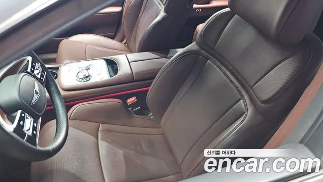 Genesis G90 — Фото автомобиля 20
