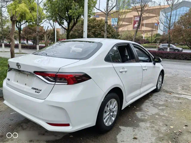 Toyota Corolla — Фото автомобиля 20