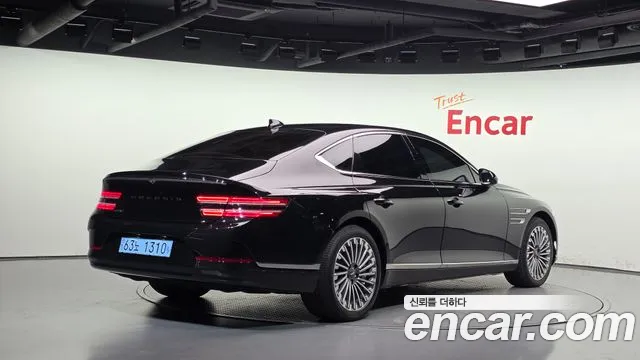 Genesis G80 RG3 — Фото автомобиля 2