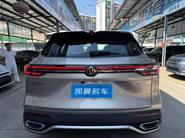 Changan CS55PLUS PHEV — Фото автомобиля 8