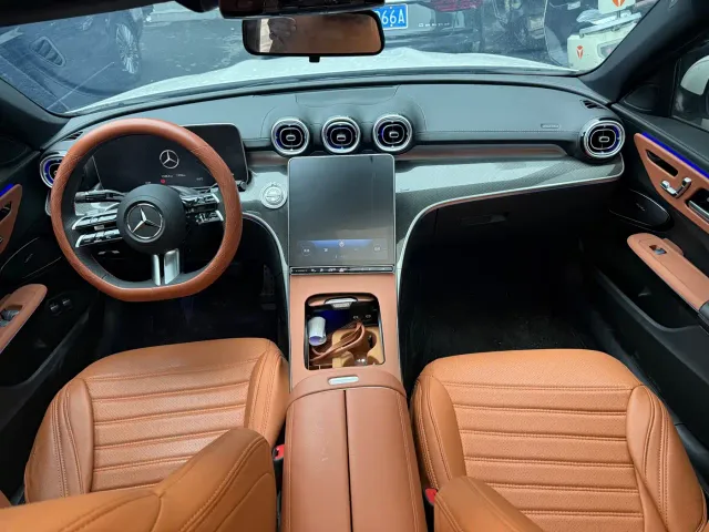 Mercedes-Benz C-Class — Фото автомобиля 4